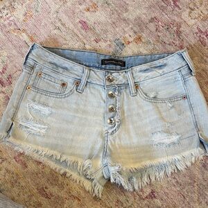 Abercrombie & Fitch Light Wash Frayed Denim Shorts Low Rise